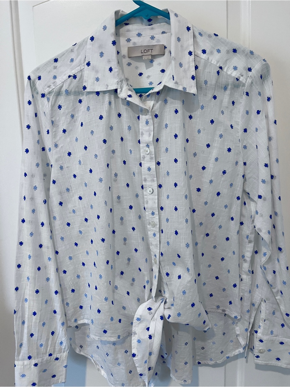 LOFT White & Blue Floral Polka Dot Tie-Front Button-Down Shirt Sz S